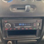 Auto-Radio mit DAB-Anzeige, Klimasteuerung und Lüftungsknöpfen, Marke Blaupunkt, Valencia 200 DAB BT Modell.